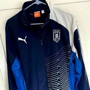 Puma Italia zip up jacket.  Size large